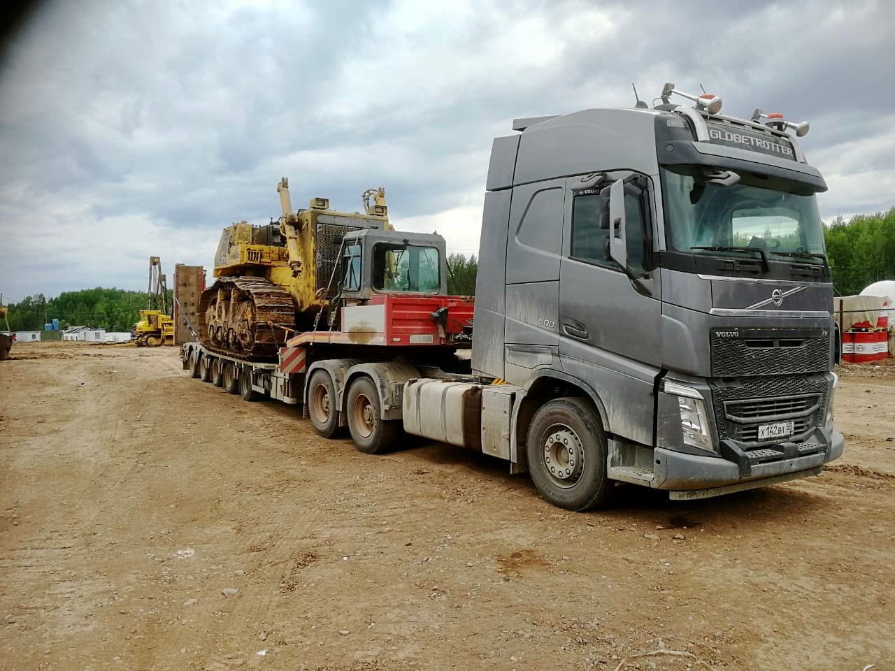 Перевозка бульдозера Komatsu